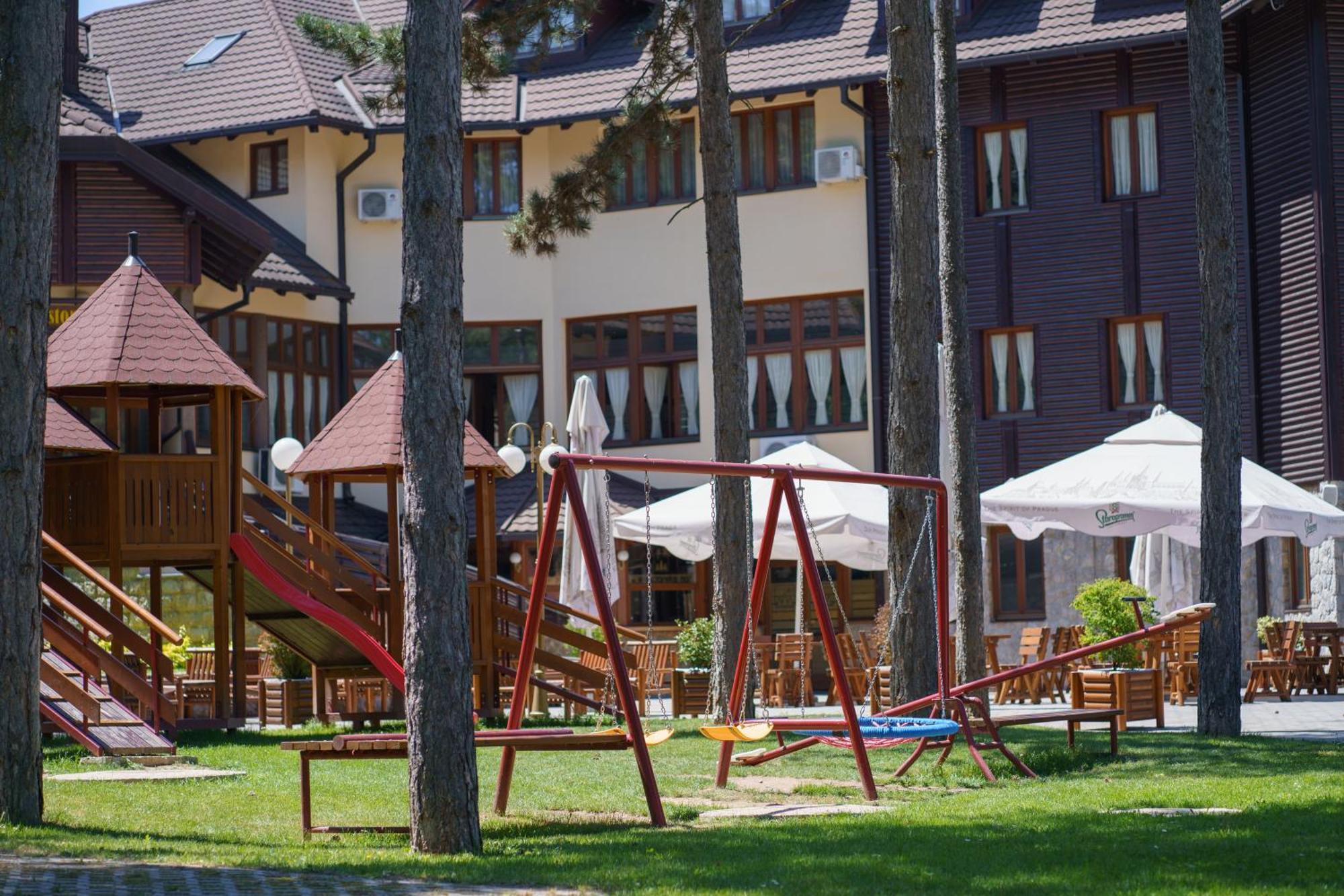 Hotel Zlatiborska Noc Užice Dış mekan fotoğraf