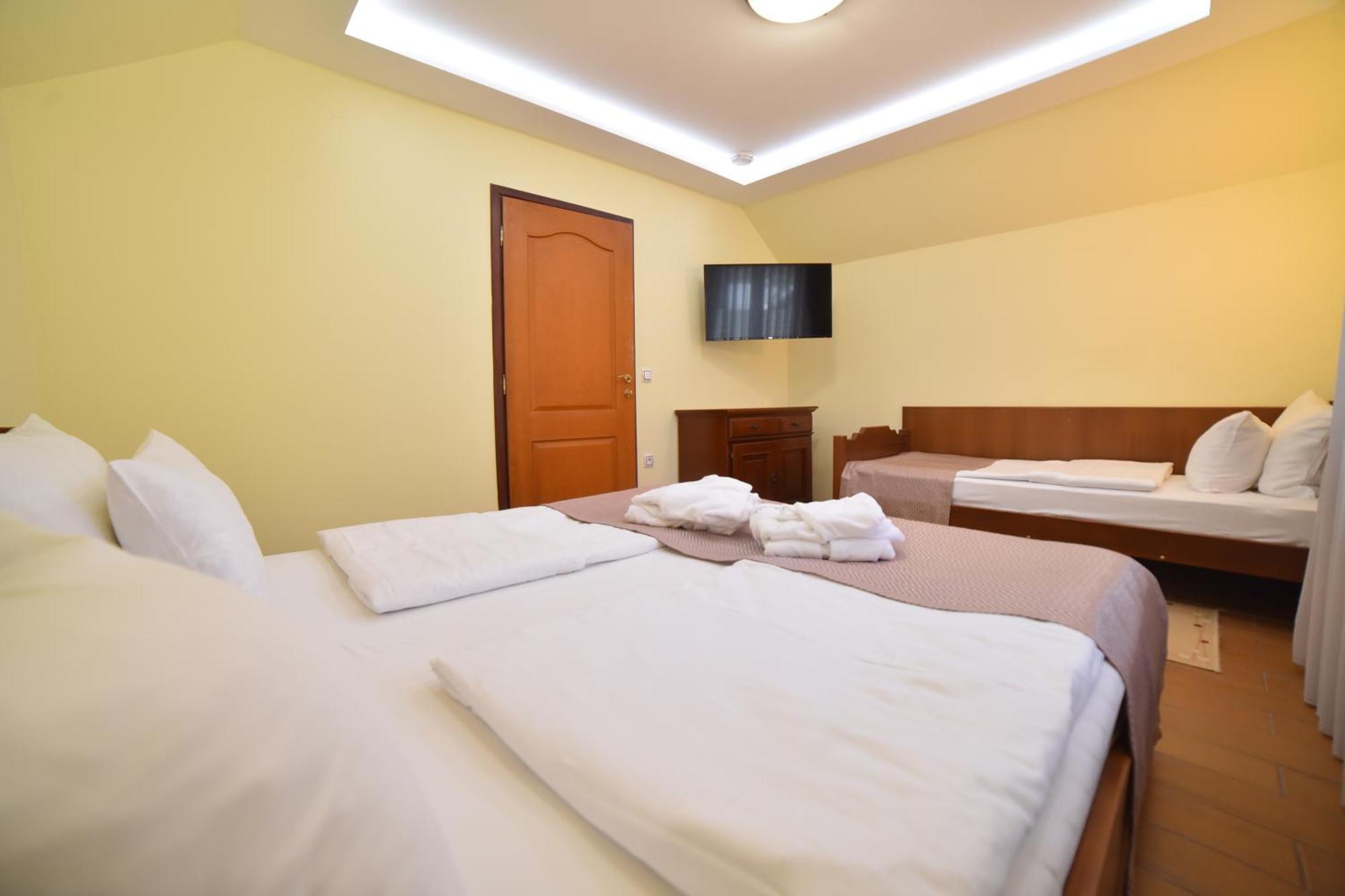 Hotel Zlatiborska Noc Užice Dış mekan fotoğraf